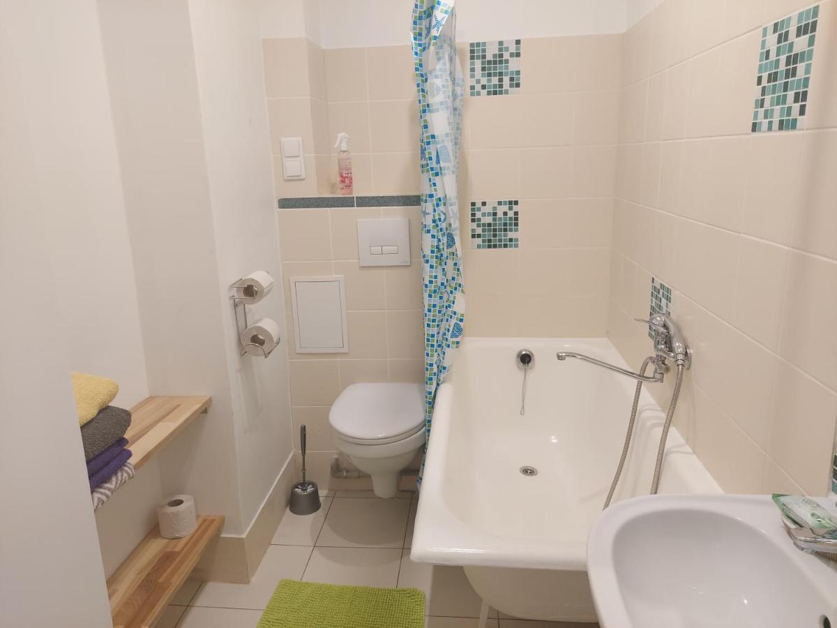 Midsummer House, Cozy And Comfortable Apartments In 리가 외부 사진